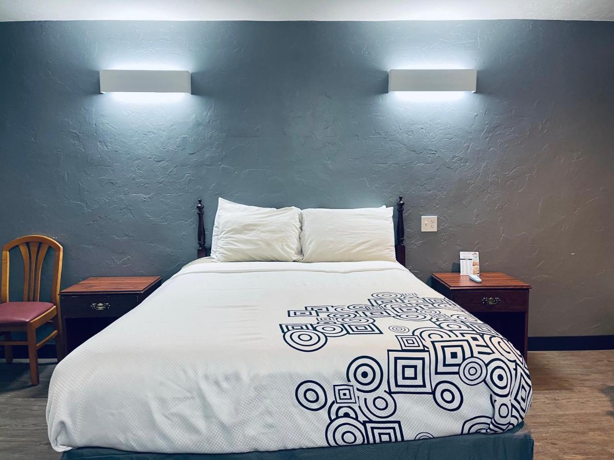 Century 21 Motel Las Cruces Zewnętrze zdjęcie